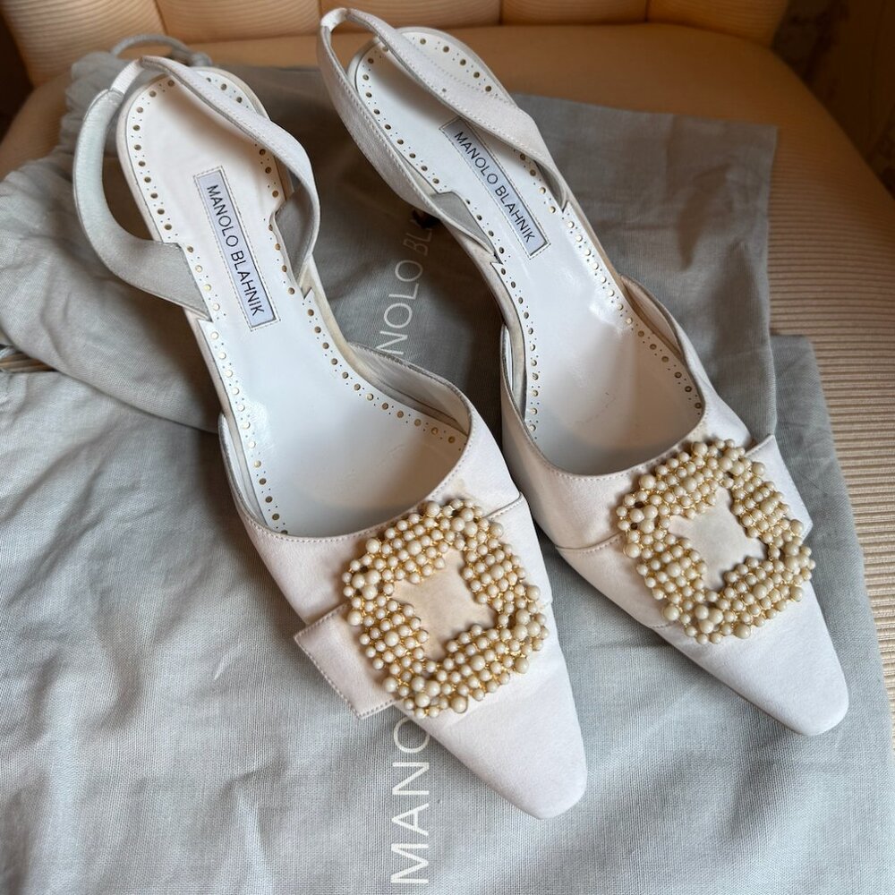 Manolo Blahnik White Pearl-Embellished Slingback Heels - Picture 8 of 15